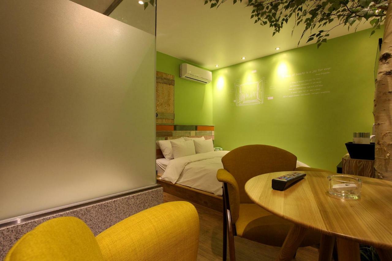 Lush Hotel Seoul Exterior foto
